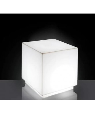 Corp iluminat LED model Iris | EU