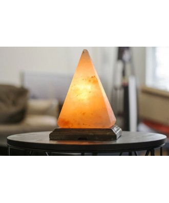 Veioza din sare de Himalaya USB forma piramida | Spa Supplies